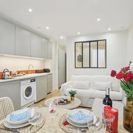 Lavie Maison Ac Hot Tub Montmartre Appartamento